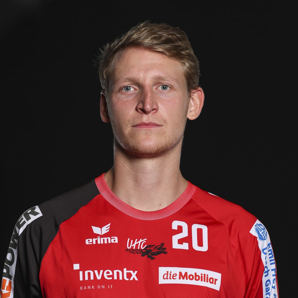 Oscar Eriksson-Elfsberg #20_NLA_UHC Alligator Malans_Saison 2019-2020_1200x1200_01.jpg